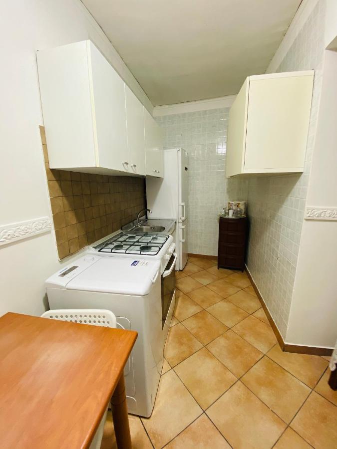 Quartieri Spagnoli Homecasa Vacanze Naples Luaran gambar